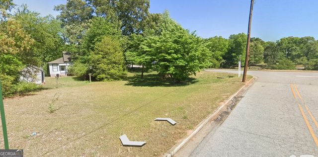 15 James Way, Royston, GA 30662