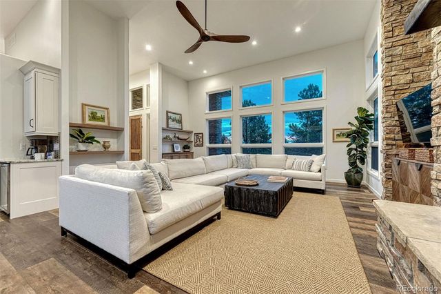 6399 Perry Park Boulevard, Larkspur, CO 80118