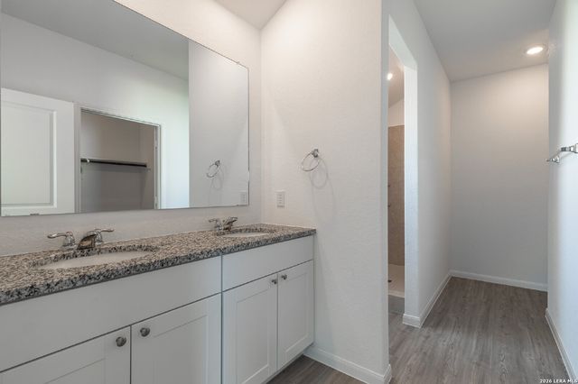 706 Red Field, San Antonio, TX 78221