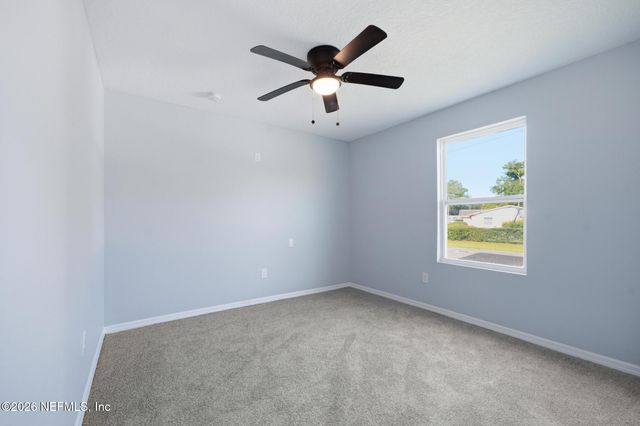 4327 BESSIE Circle E, Jacksonville, FL 32209