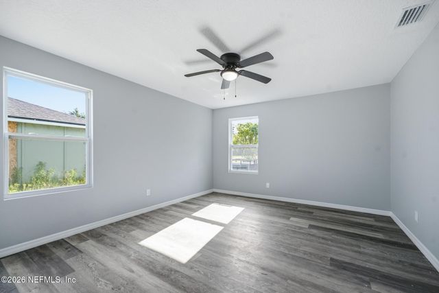 4327 BESSIE Circle E, Jacksonville, FL 32209