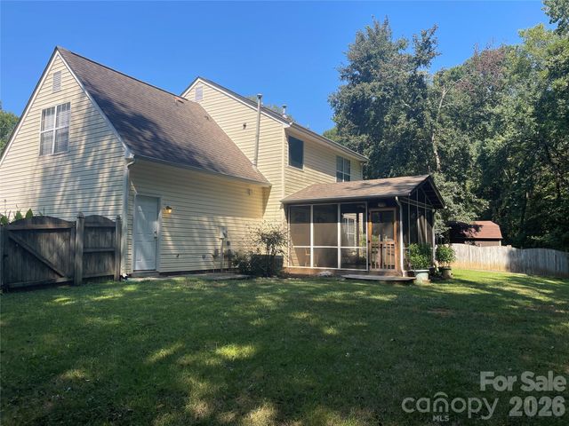 14223 Walkers Crossing Drive, Charlotte, NC 28273
