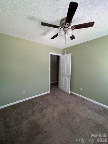 14223 Walkers Crossing Drive, Charlotte, NC 28273