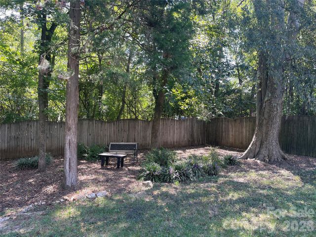 14223 Walkers Crossing Drive, Charlotte, NC 28273
