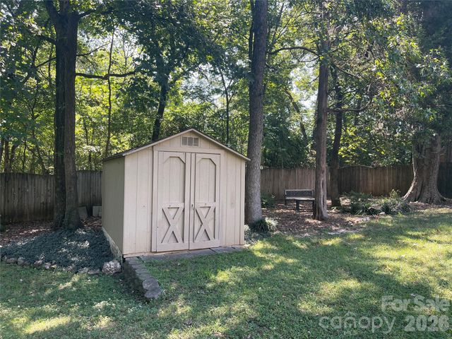 14223 Walkers Crossing Drive, Charlotte, NC 28273