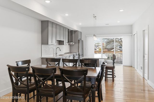 28 2nd Street, Highlands, NJ 07732