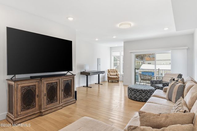 28 2nd Street, Highlands, NJ 07732