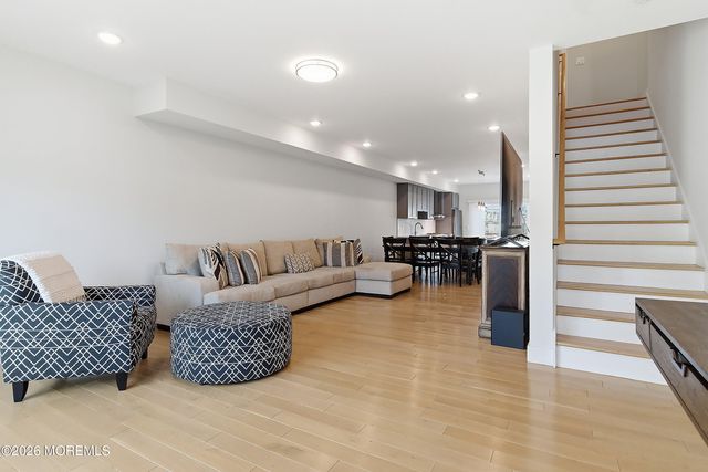 28 2nd Street, Highlands, NJ 07732