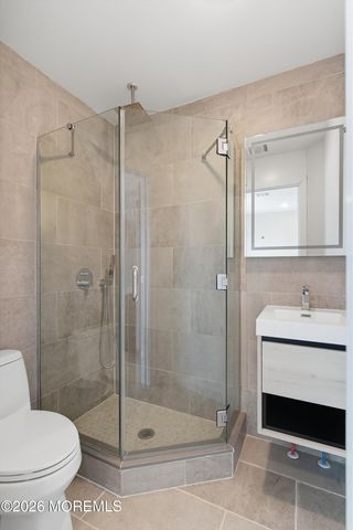 28 2nd Street, Highlands, NJ 07732