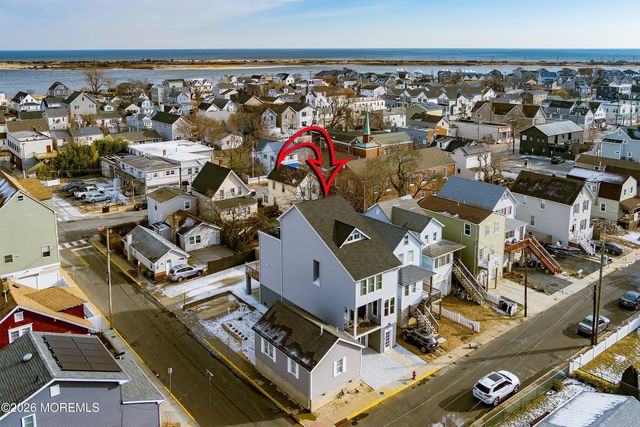 28 2nd Street, Highlands, NJ 07732