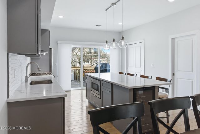 28 2nd Street, Highlands, NJ 07732