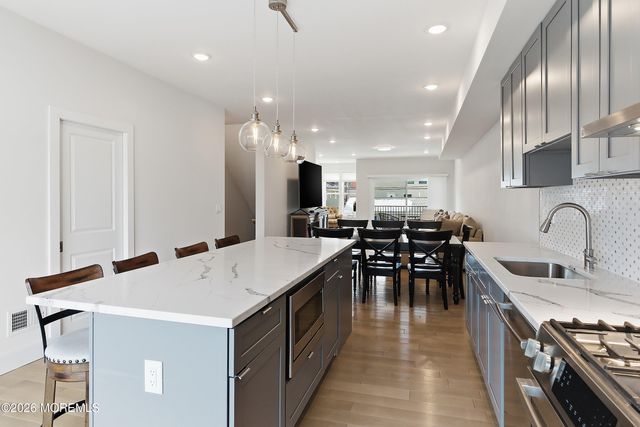 28 2nd Street, Highlands, NJ 07732