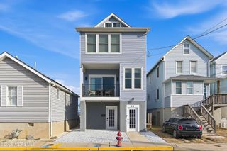 28 2nd Street, Highlands, NJ 07732