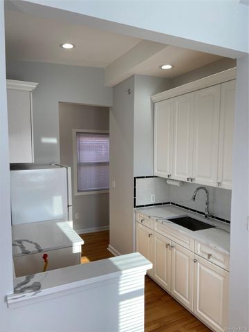 108 Main Street 3, Dobbs Ferry, NY 10522
