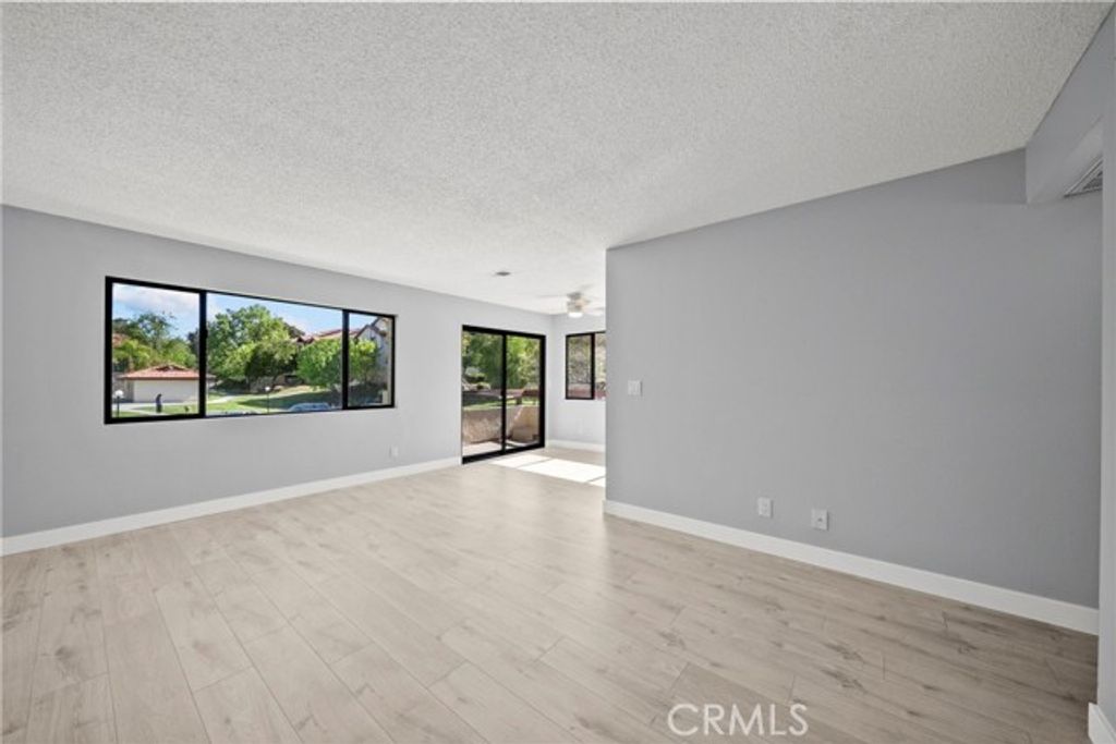 27949 Tyler 355, Canyon Country (santa Clarita), CA 91387