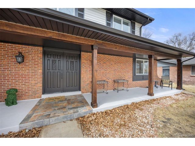 1607 S Oakland St, Aurora, CO 80012