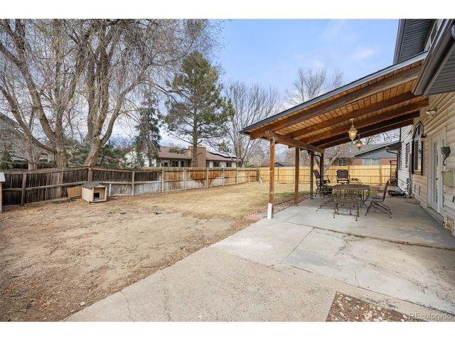 1607 S Oakland St, Aurora, CO 80012