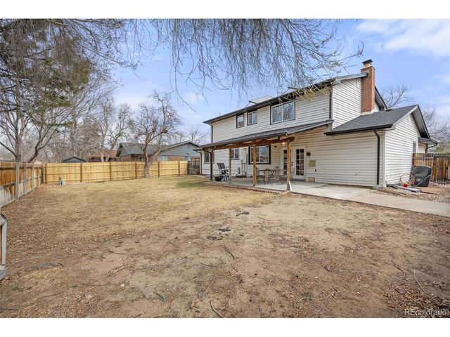 1607 S Oakland St, Aurora, CO 80012