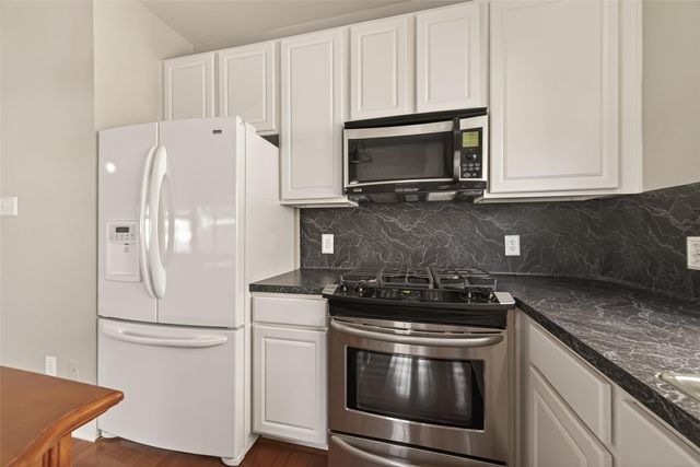 26856 Manor Crest Court, Kingwood, TX 77339