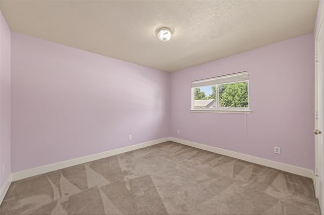 26856 Manor Crest Court, Kingwood, TX 77339