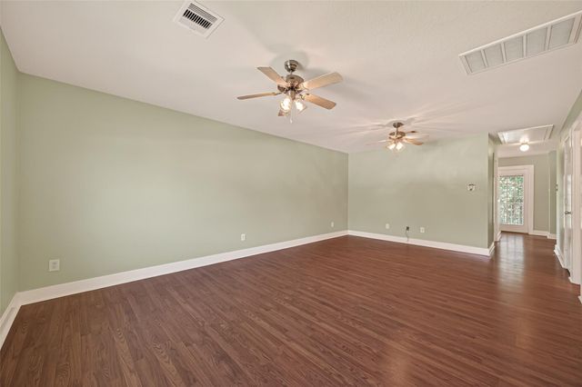 26856 Manor Crest Court, Kingwood, TX 77339
