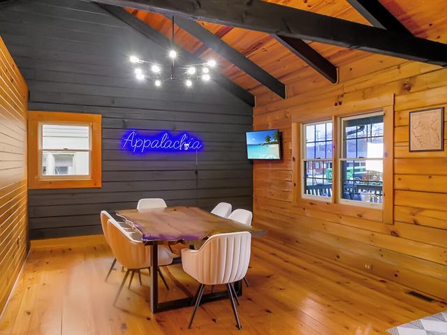 793 Breckenridge St, Stanton, KY 40380