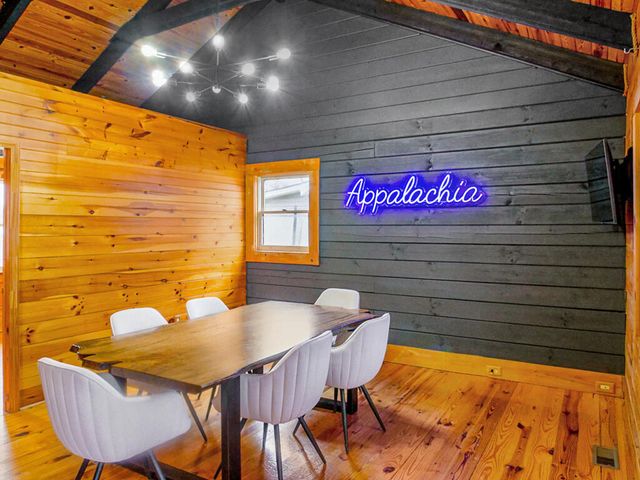 793 Breckenridge St, Stanton, KY 40380