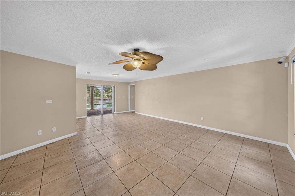 Image 6 of property listing at 1928 Savona PKWY, Cape Coral, FL 33904