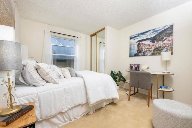 137 Piccadilly Place C, San Bruno, CA 94066
