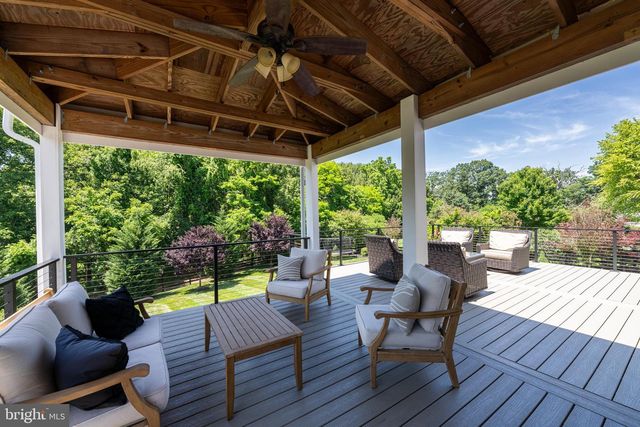 24168 SPRING MEADOW CIR, Aldie, VA 20105