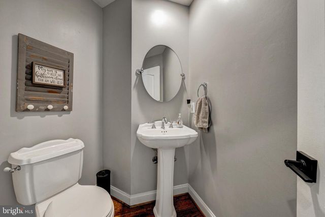 24168 SPRING MEADOW CIR, Aldie, VA 20105