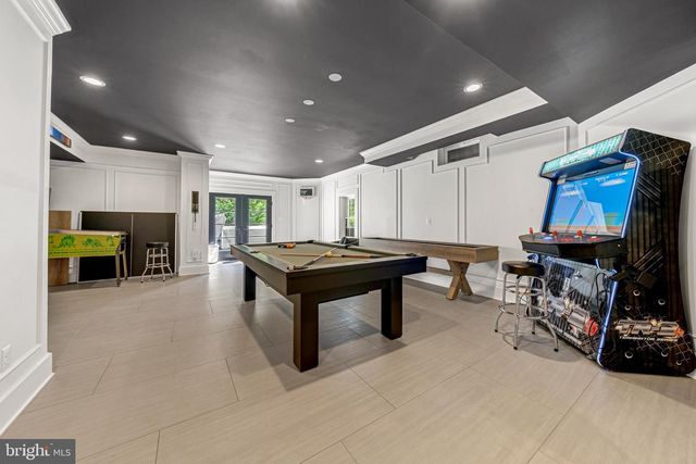 24168 SPRING MEADOW CIR, Aldie, VA 20105