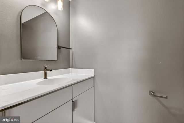 4101 SUPINLICK RIDGE RD, Mount Jackson, VA 22842