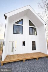 4101 SUPINLICK RIDGE RD, Mount Jackson, VA 22842