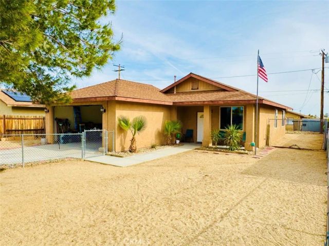 6213 Mariposa, 29 Palms, CA 92277