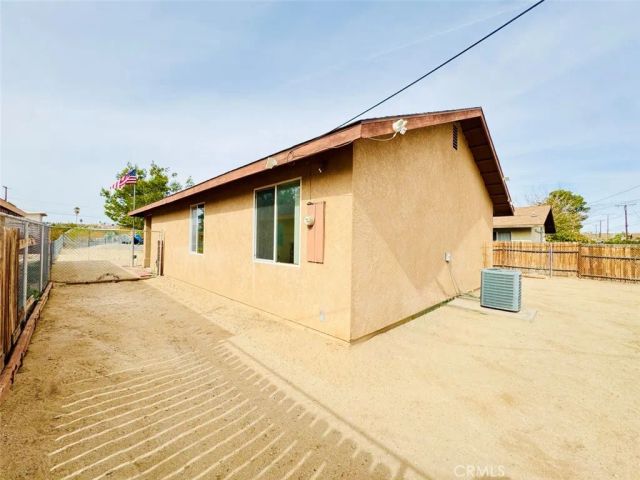 6213 Mariposa, 29 Palms, CA 92277