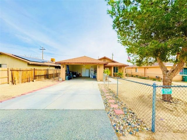 6213 Mariposa, 29 Palms, CA 92277