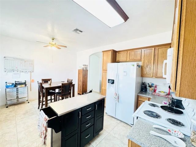 6213 Mariposa, 29 Palms, CA 92277