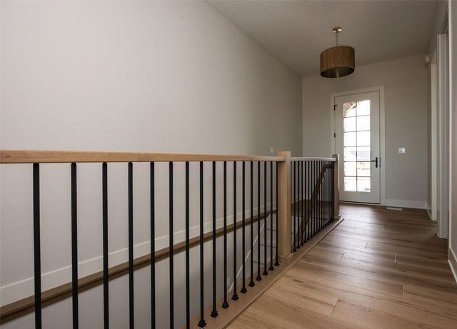 555 NW Mosaic Avenue, Waukee, IA 50263