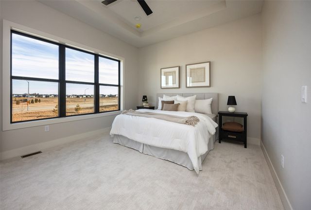 555 NW Mosaic Avenue, Waukee, IA 50263