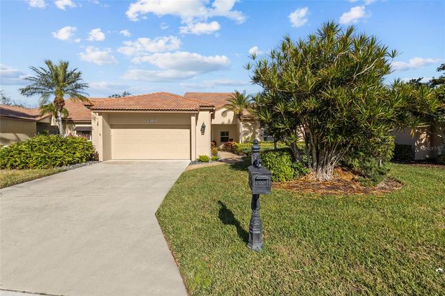 7715 CALLE FACIL, Sarasota, FL 34238