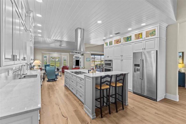 7715 CALLE FACIL, Sarasota, FL 34238