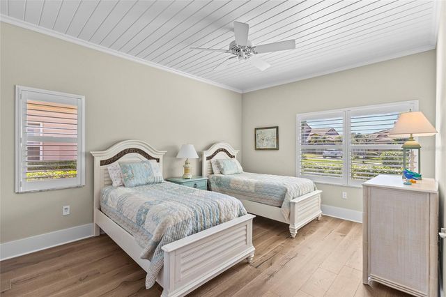 7715 CALLE FACIL, Sarasota, FL 34238