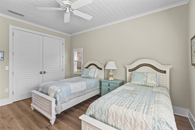 7715 CALLE FACIL, Sarasota, FL 34238