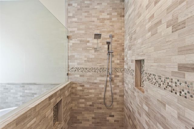 7715 CALLE FACIL, Sarasota, FL 34238