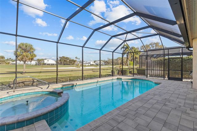 7715 CALLE FACIL, Sarasota, FL 34238