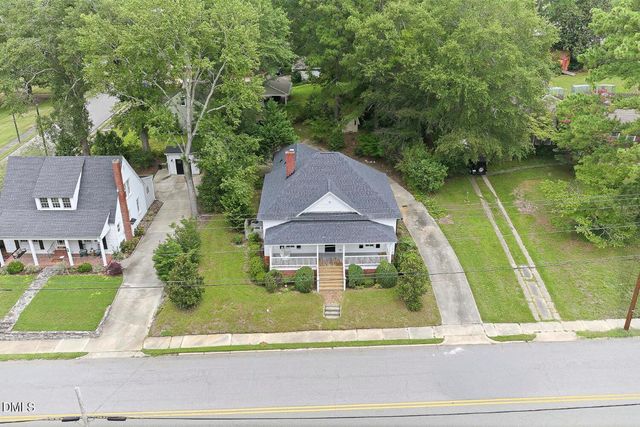 405 E Academy Street, Fuquay Varina, NC 27526
