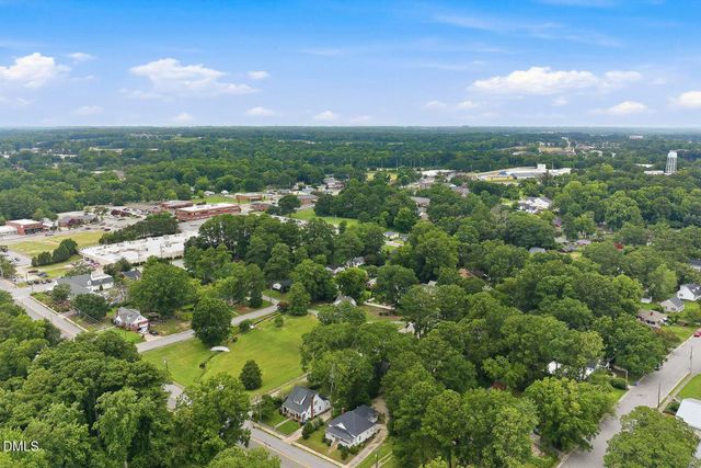 405 E Academy Street, Fuquay Varina, NC 27526