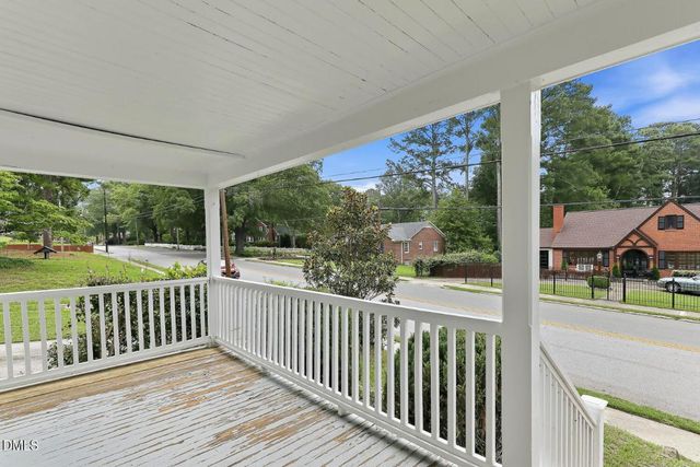 405 E Academy Street, Fuquay Varina, NC 27526