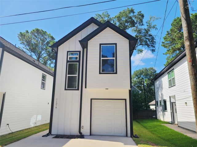 11378 Underwood Street, Willis, TX 77318